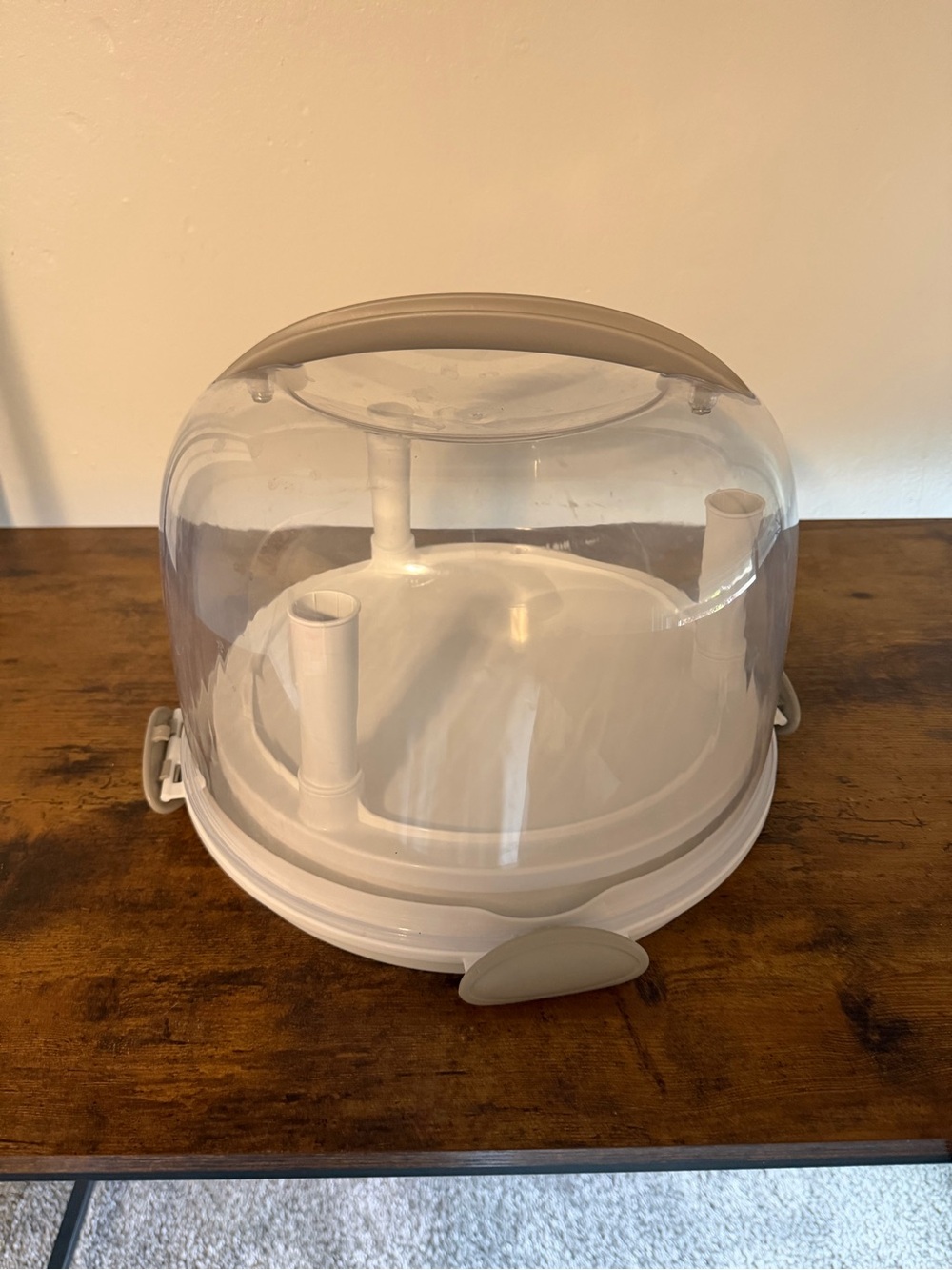 Clear White Plastic Cake Carrier Dome